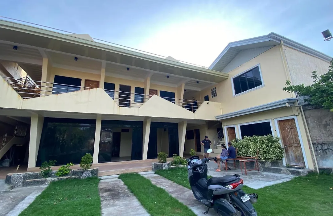 Laguno Hostel And Guest House-1