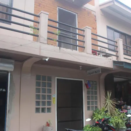 Laguno Hostel And Guest House-3